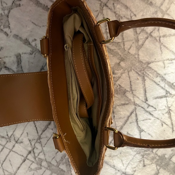 Purse - Picture 3 of 3